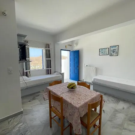 アパート Country House Apartments イオス島 チョーラ